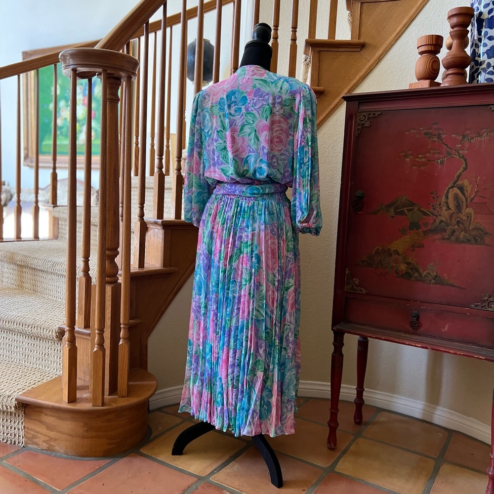 Vintage 80’s Diane Freis Sz 6 Floral Georgette Pink Purple Blue Tea Length Dress - Picture 6 of 10